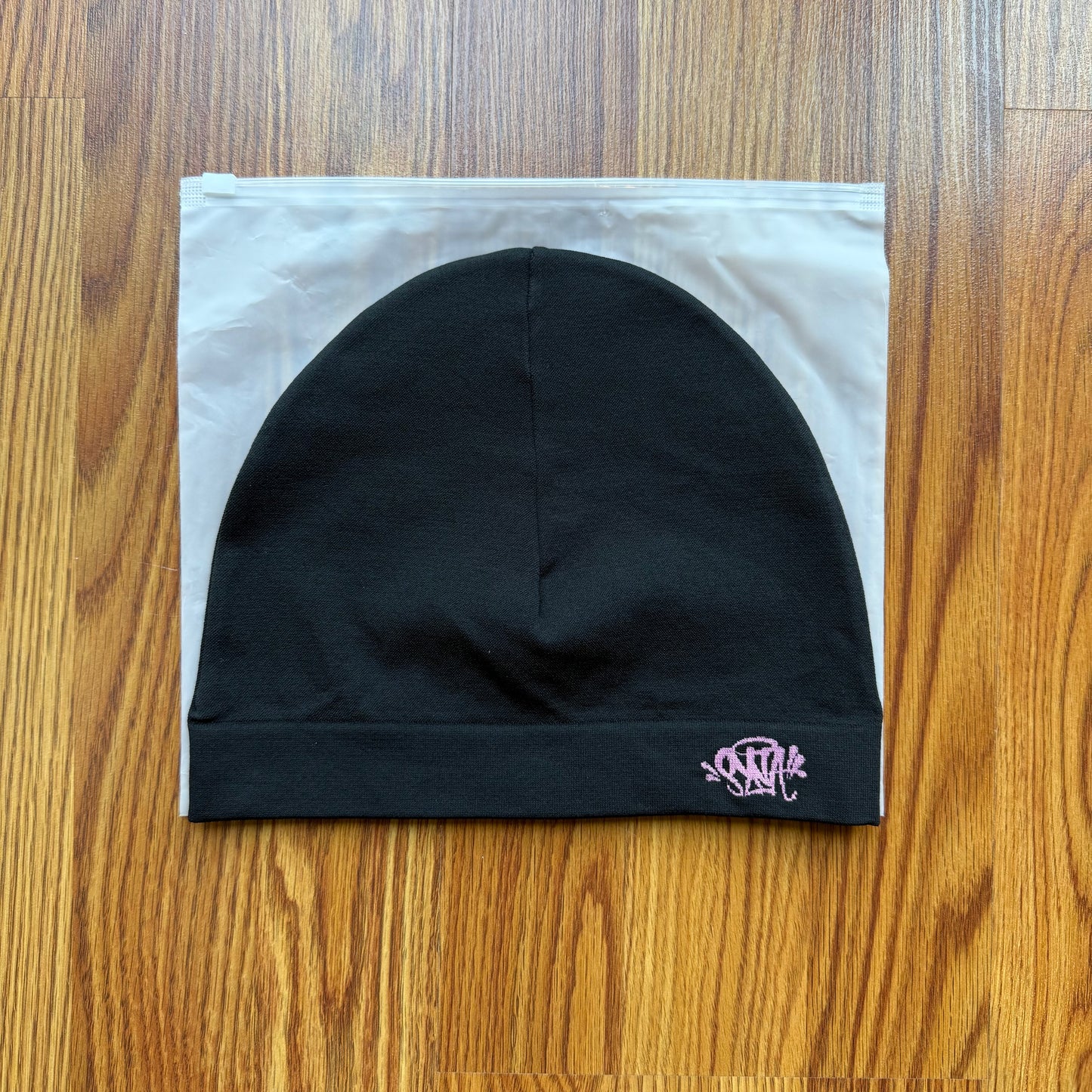 Syna World Black/Lilac Syna Skull Beanie