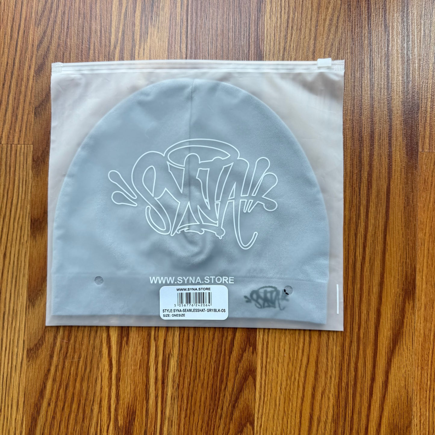 Syna World Grey/Black Syna Skull Beanie
